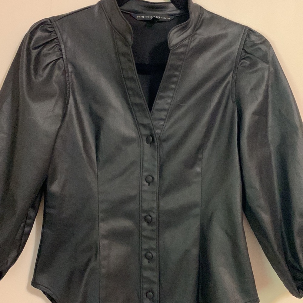 WHBM classy top - Picture 4 of 6